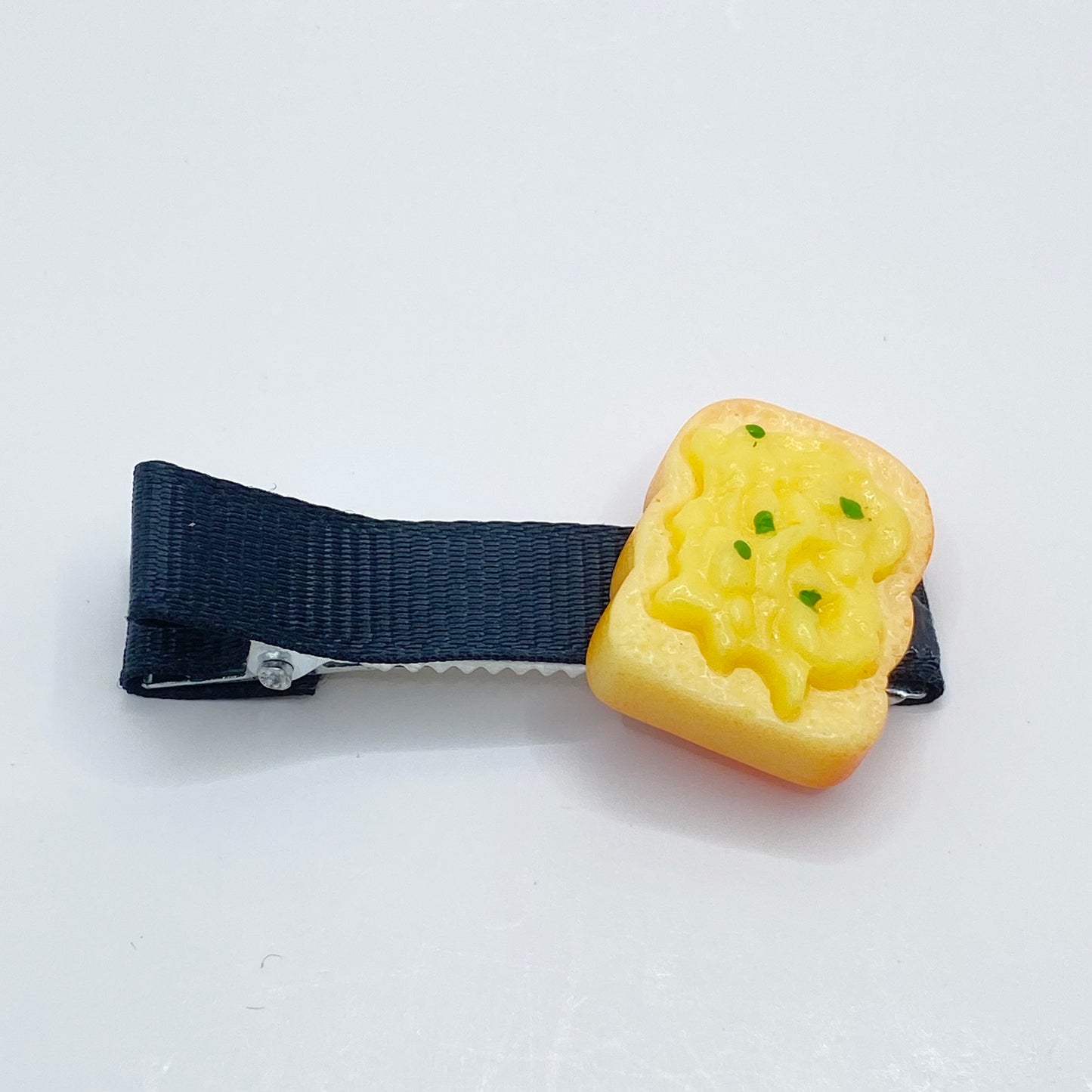Hair Clip Toast